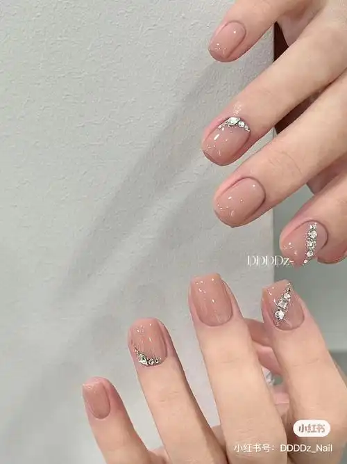 短款美甲97存图