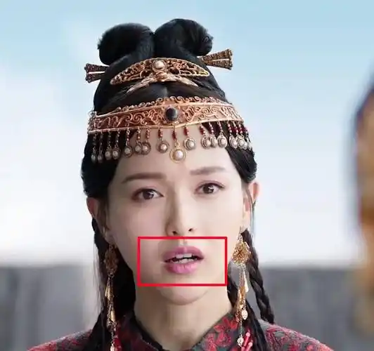 原创唐嫣新剧收视口碑双扑街18岁选美照曝光美女也有缺陷