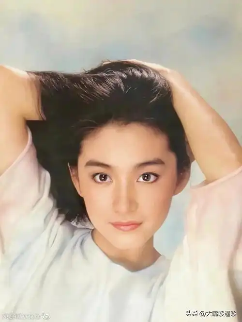 林青霞年轻时绝美**:耗时多日收集,每一张都值得收藏