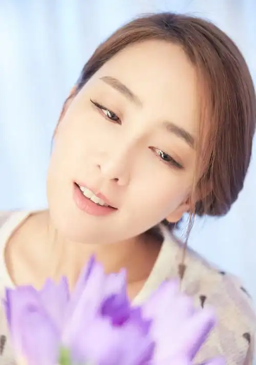 40岁马苏真放得开,穿透视网纱裙秀曼妙身姿,p图遮不住腋下褶皱