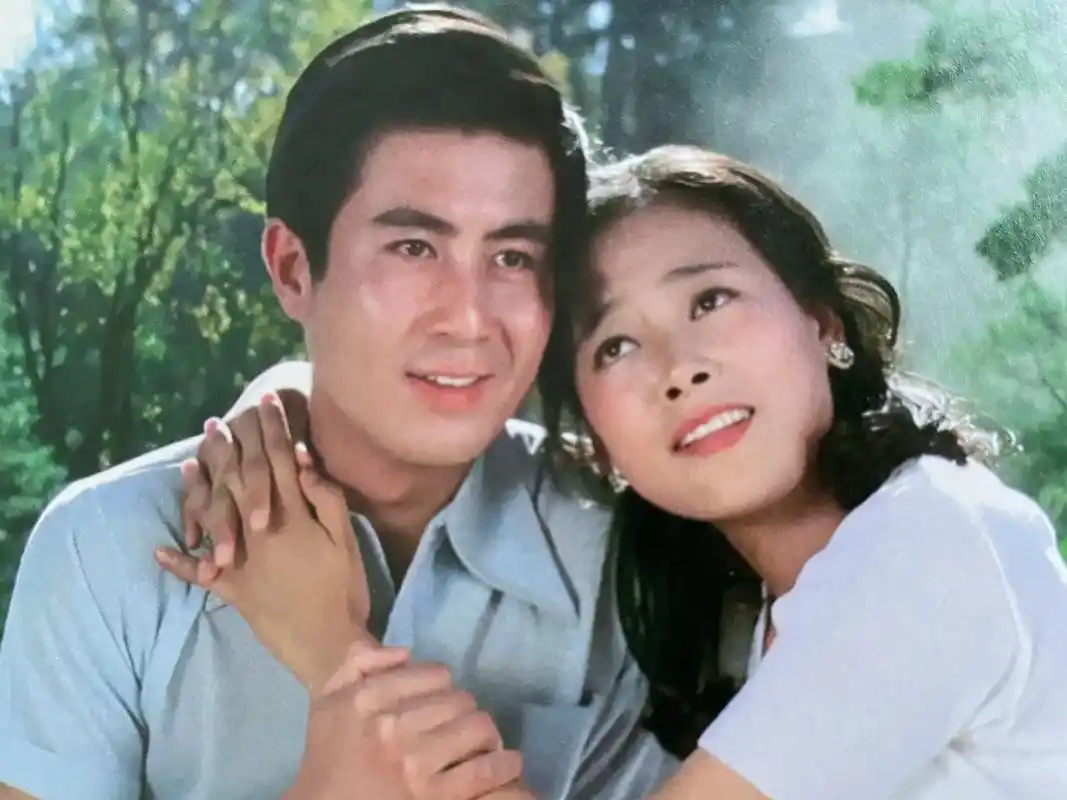 电影《庐山恋》#老电影 - 抖音