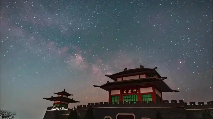 七星台春季银河