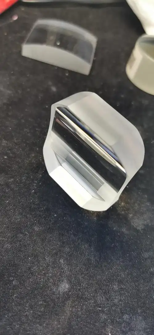 厂家设计定制柱面镜光学高精度平凸柱面镜玻璃柱面镜 医用柱面镜