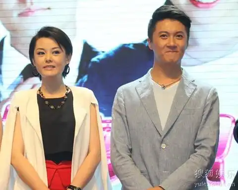 刘一含单恋迟帅 《一克拉梦想》发布会被求婚