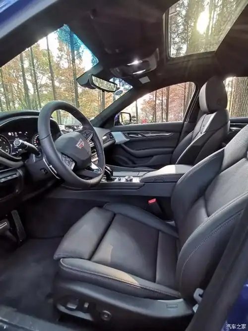 凯迪拉克ct5 2020款 28t 铂金运动版怎么样_优缺点_琵琶与枇杷_口碑