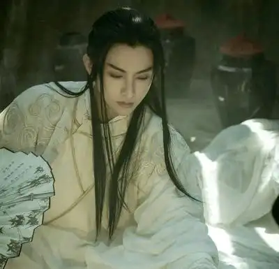 红色古风真人男头