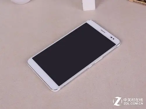 同门不同宗 同系列不同配置手机如何选?-中关村在线