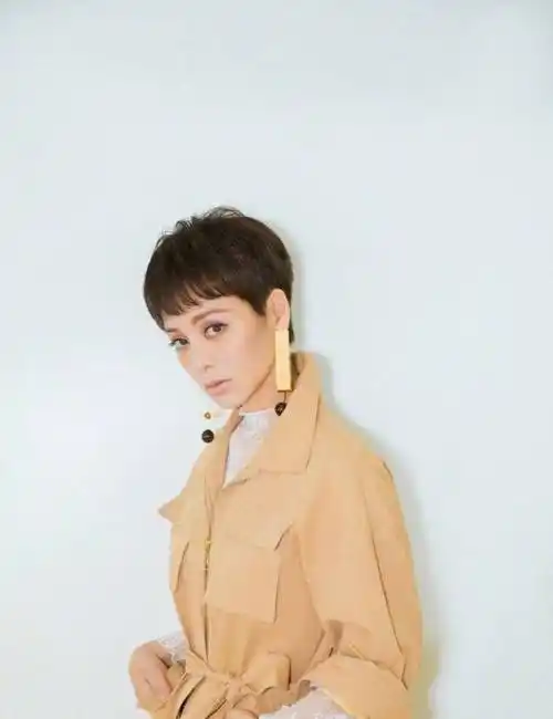 宁静自曝年轻时立过遗嘱,将财产分成4份,被萧敬腾吐槽太富了_因为