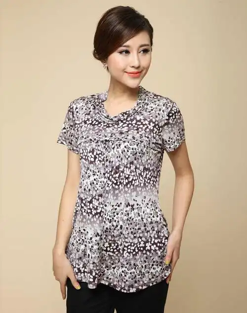 衣尚女装专场 > 紫色小荡领印花真丝短袖女衫