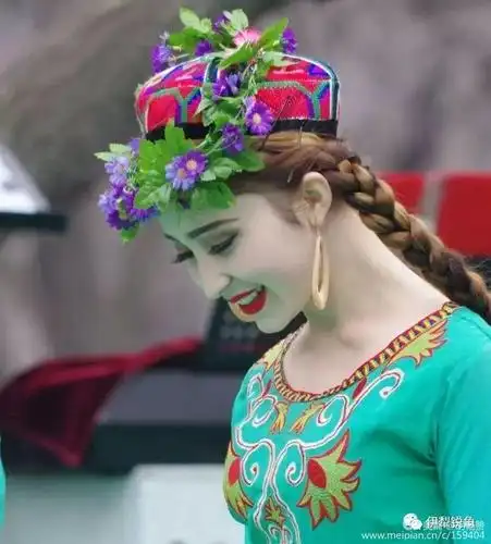 曹希祥传神人物摄影——伊犁姑娘