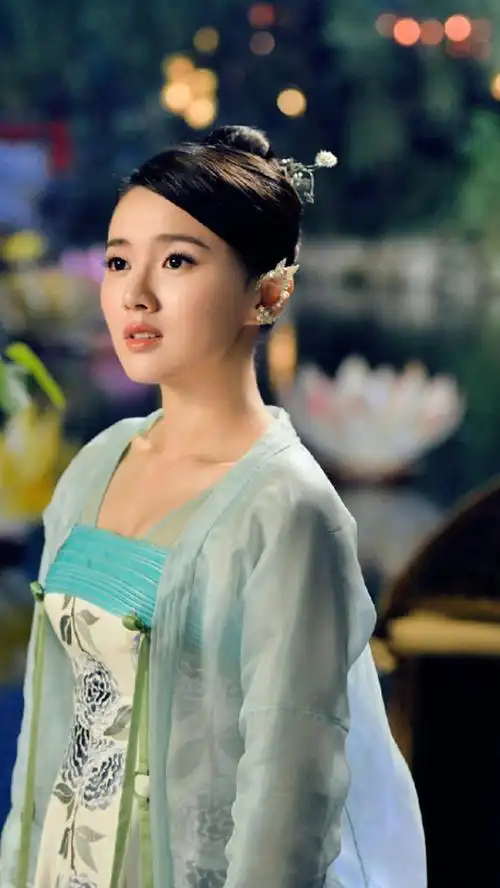 紫色的海洋从飞雪0815转采于2017-04-12 18:31:01江铠同古装(影视明星