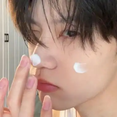 高清帅气干净的白色男生头像小清新图片