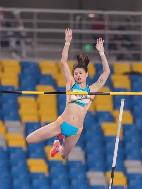 田径——女子撑竿跳高决赛赛况