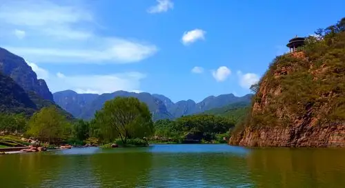 青要山美图:摄影:王承琪:制作:王承琪:2018年10月26日