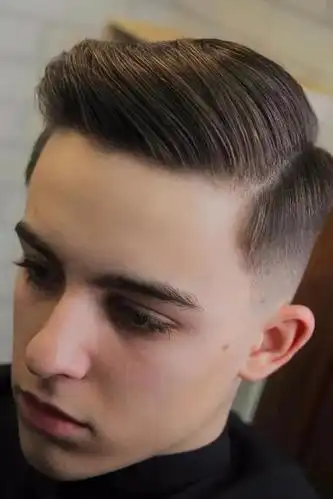 「美发图鉴」绅士感十足的大背头,让你秒变帅气男神!