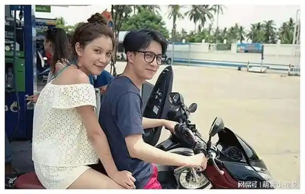 薛之谦:星途坎坷,与前妻复合,却遭前女友爆料,如今事业有成