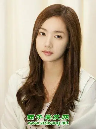 新款圆形脸女生发型设计图片