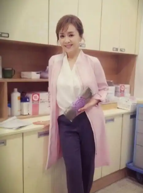 丈夫酒驾入狱,朴海美当即离婚,这对夫妻"大难临头各自飞"吗?