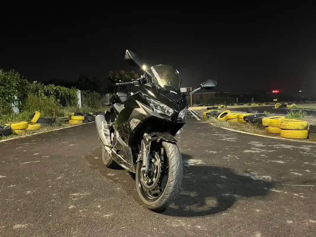 21年川崎忍者400 ninja400