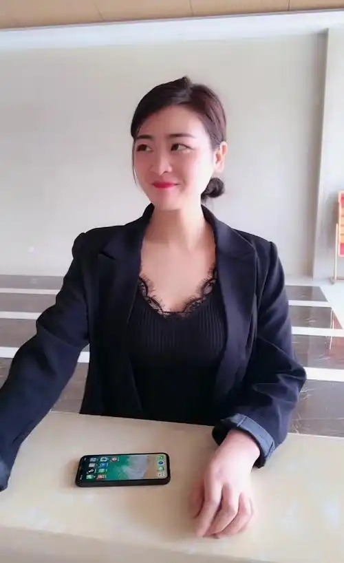 山东网红临沂真真姐《快手美女网红》《快手段子最嗨的美女》《创快手