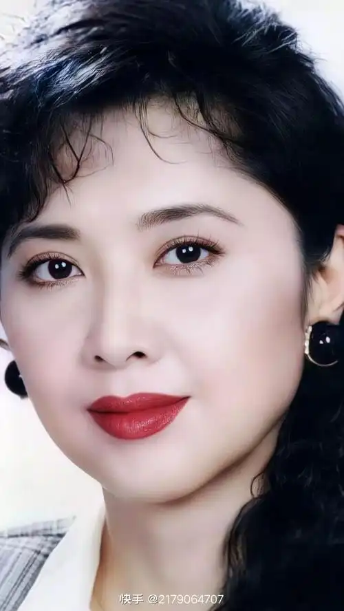 八十年代峨眉电影制片厂的当家花旦朱琳