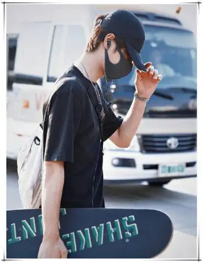 王一博 口罩 - 堆糖,美图壁纸兴趣社区