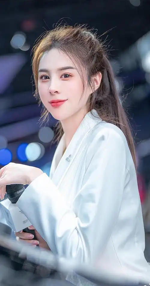 抖音高清美女壁纸