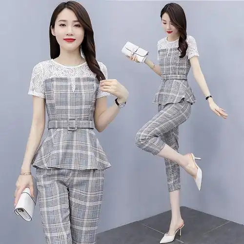 实拍时髦套装女2022夏新款时尚气质韩版蕾丝拼接格子七分裤两件套