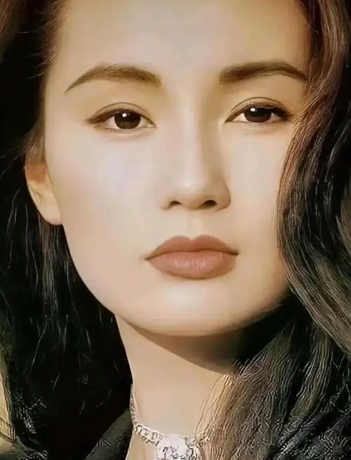 是国家一级演员,是迄今华语影坛获奖最多的电影