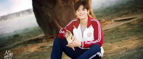 彪悍高中向日葵朝李渔开花班主任后悔读师范侯明昊局气女主傻