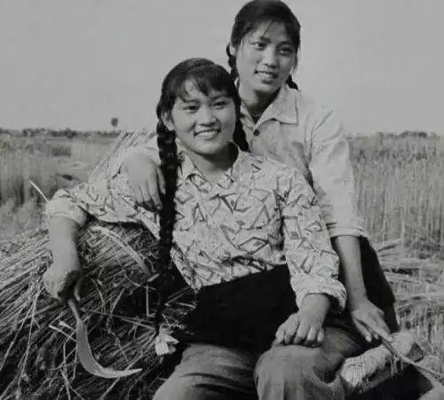 老照片:20世纪六十年代的中国美女