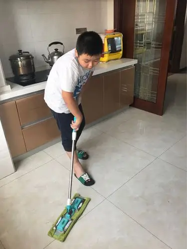 拖地小能手 - 美篇