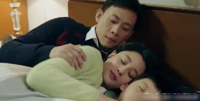 主演张译(播放陈江河),殷桃(播放骆玉珠),陶泽如(播放陈金水),张佳宁