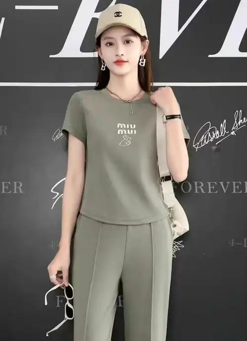 冰丝运动套装女胖mm夏装新款高档时尚洋气舒适休闲跑步短袖阔腿裤