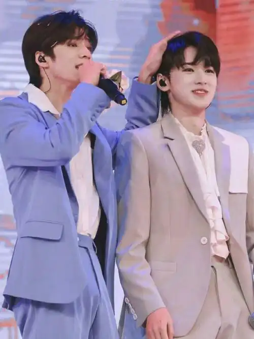 文轩照片,芽芽超级93,刘文好a啊!