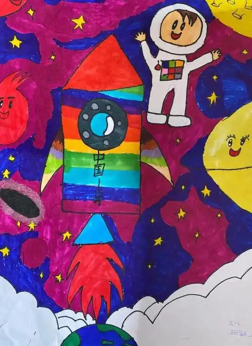 临沂新桥小学组织观看神舟十二号载人飞船直播