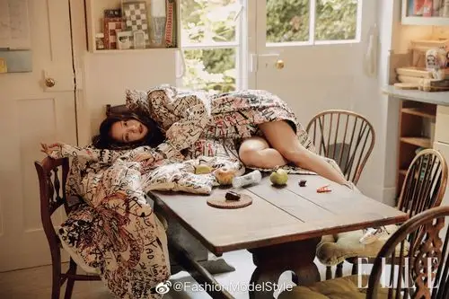 kimjisoopeaceceleb korea style|jisoo金智秀x elle