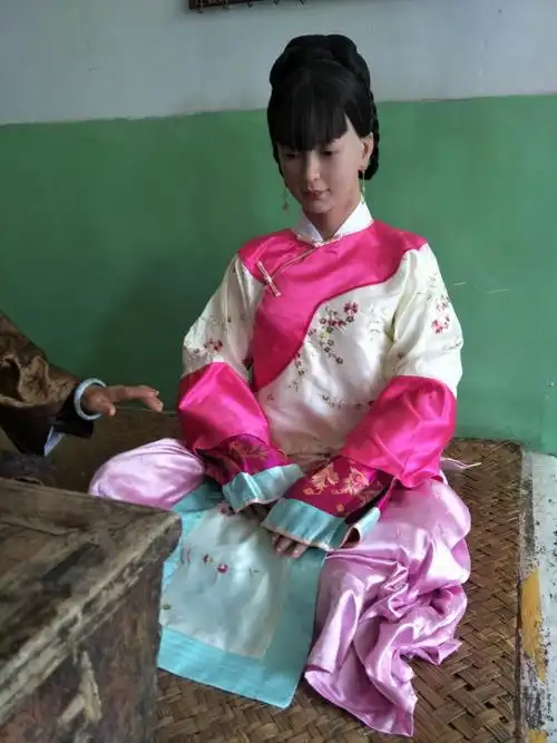 蜡像制作步骤七要点