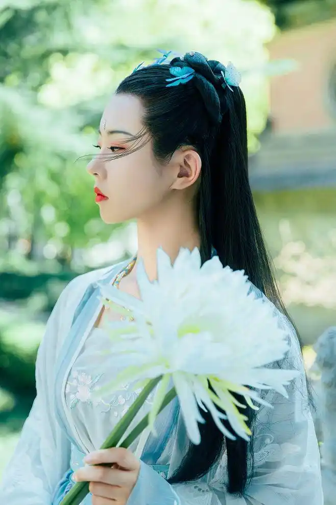 穿越:21世纪的医学家,意外穿越到忘川大陆苏府的废柴小姐身上