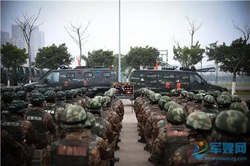 聚焦两会—武警重庆总队机动支队迅速掀起学习两会