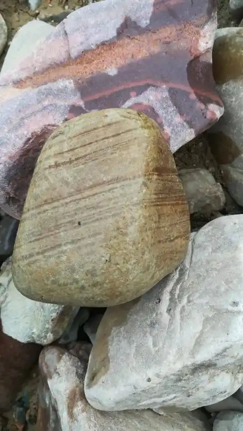 《神奇的石头》第三辑——纹理石_条带_特征_条纹