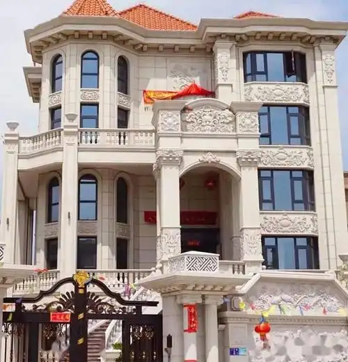 福建农村建别墅有多狂?网友:做梦都不敢想!