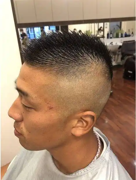 新四种男发很受欢迎,简单清爽很时尚,剪完真帅气_发型_男士_头发