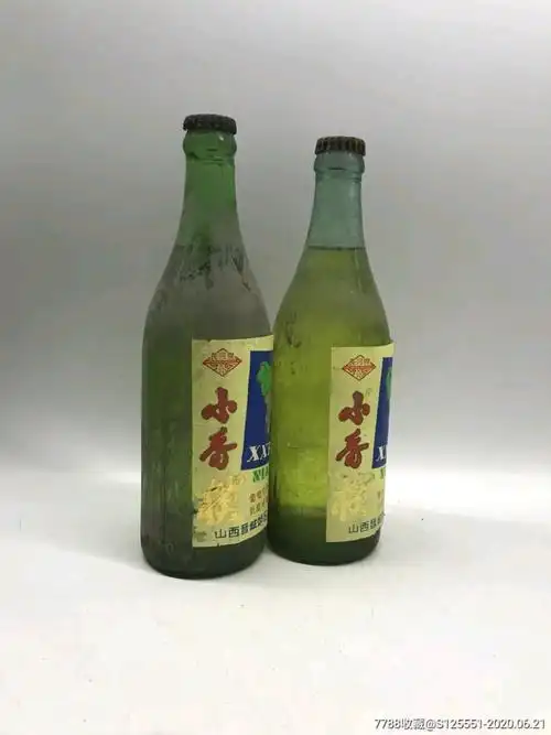 80年代早期,山西小香槟两瓶,品如图,请看好下手-老酒收藏-7788木艺