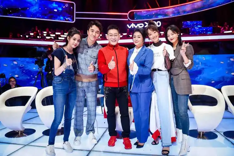 蓝盈莹王牌对王牌展花式演技一秒入戏实力诠释大悲大喜