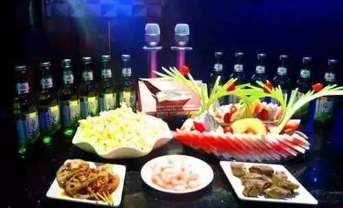 (下午场大包3小时,啤酒十瓶,精美果盘一份)花都ktv价值350元消费订