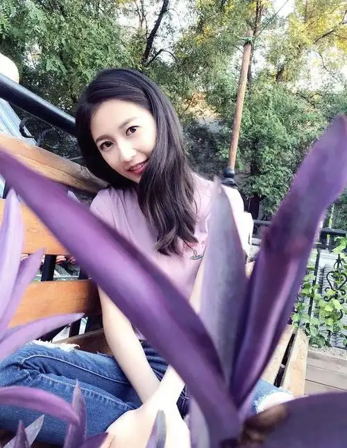 陈钰琪出生于四川成都,中国内地女演员,毕业于四川大学锦城学院艺术系