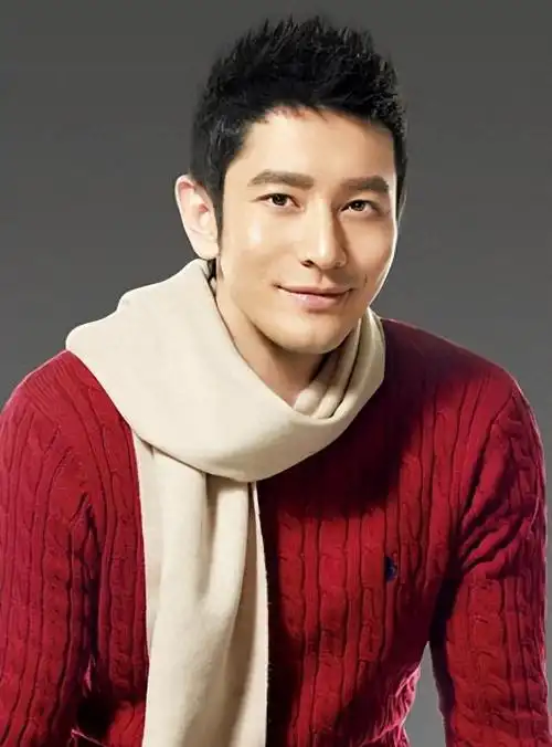 张素霞:儿子是大明星黄晓明,儿媳是杨颖,他们离婚后我最可怜