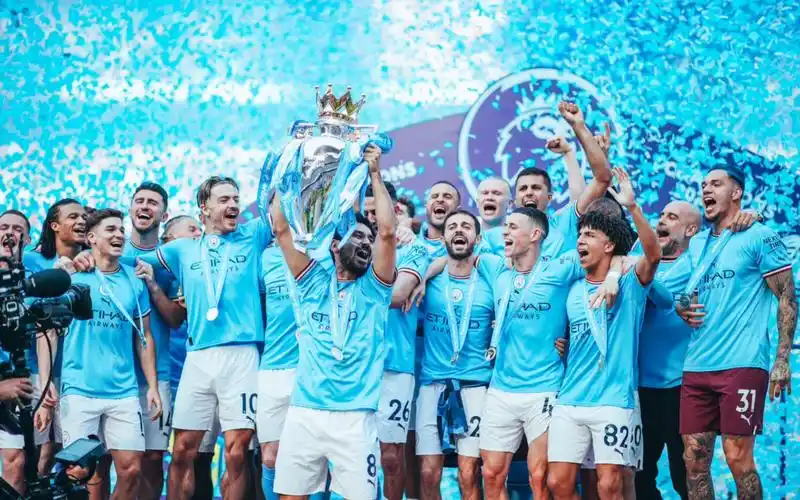 英超三连伟业,期待曼城成为下个三冠王