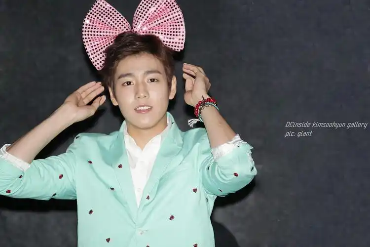 李玹雨壁纸图片